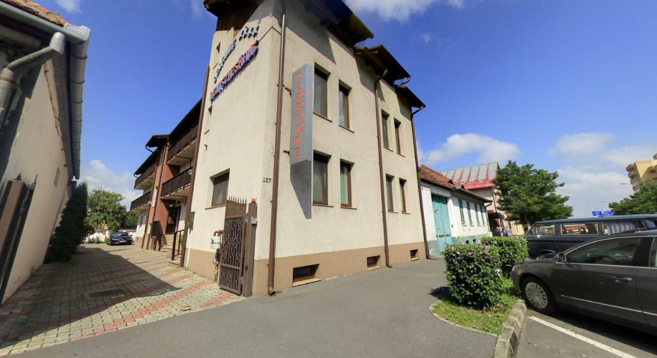 Pension Deutsches Haus Braşov Eksteriør billede